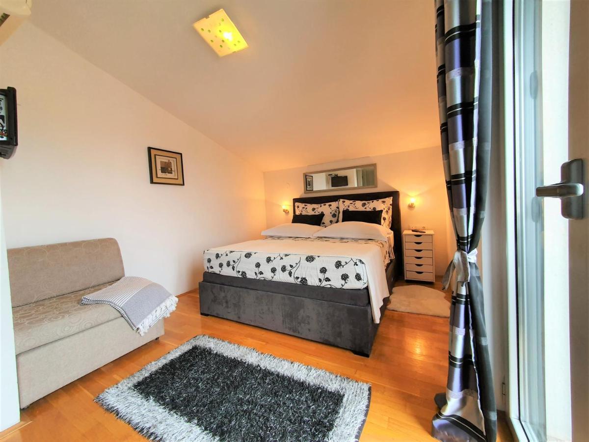Villa Mira Traù Esterno foto
