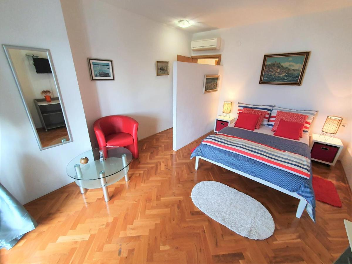 Villa Mira Traù Esterno foto