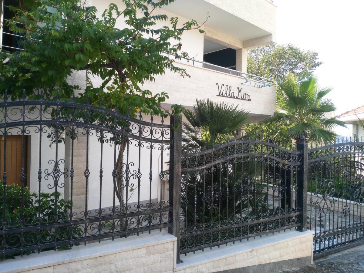 Villa Mira Traù Esterno foto